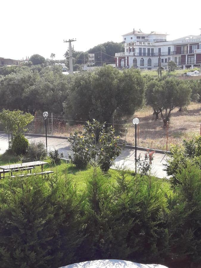 Cozy Apartment Fantastic View Nea Moudania Exterior photo