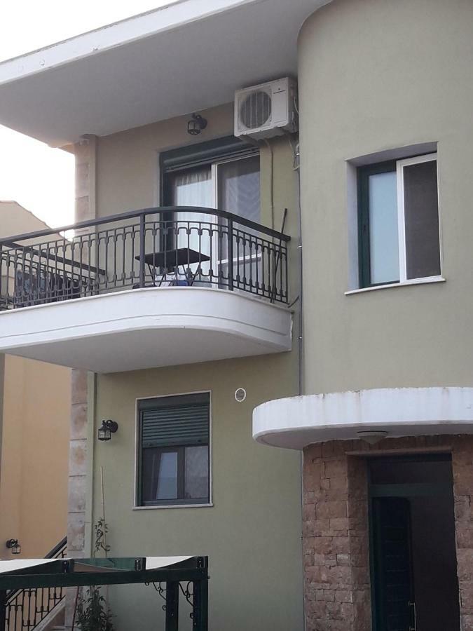 Cozy Apartment Fantastic View Nea Moudania Exterior photo